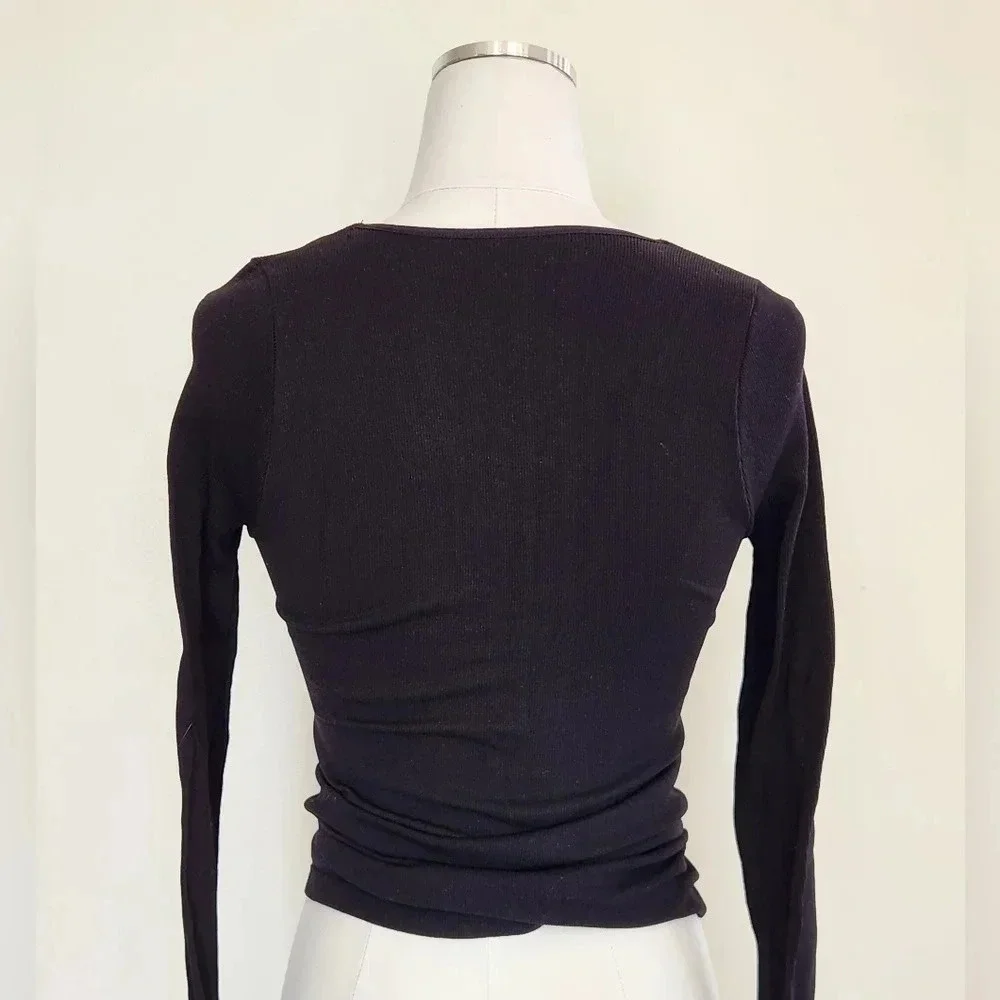 BUNDLE  || FREE PEOPLE INTIMATELY || seamless layering top, black bra, NWOT